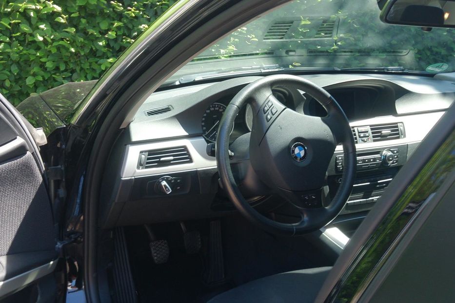 Продам BMW 318 Рейсталинговая модель E91 2010 года в Виннице