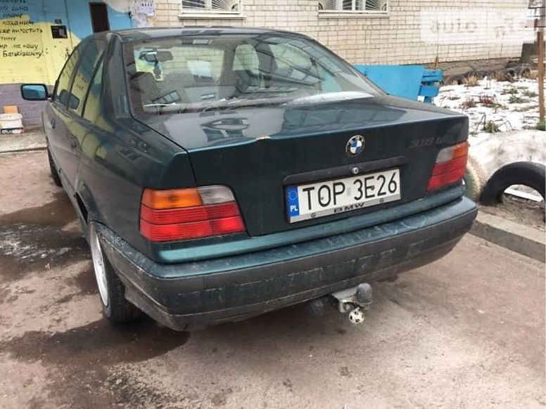 Продам BMW 318 TDS 1995 года в Киеве