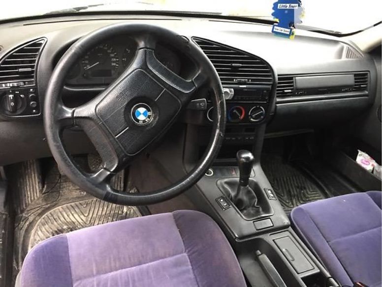 Продам BMW 318 TDS 1995 года в Киеве