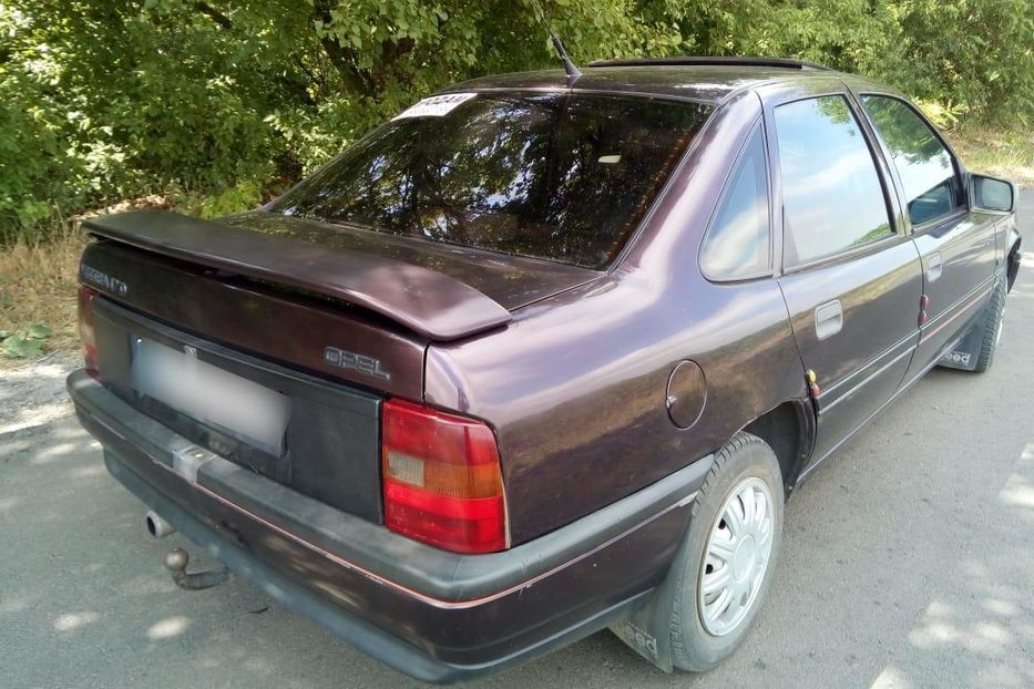 Продам Opel Vectra A 1990 года в г. Угледар, Донецкая область