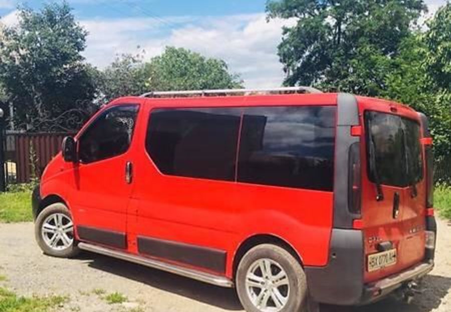 Продам Opel Vivaro пасс. 2001 года в г. Кельменцы, Черновицкая область