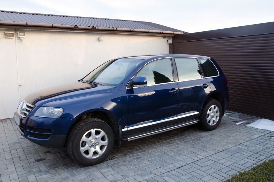Продам Volkswagen Touareg 2005 года в Киеве