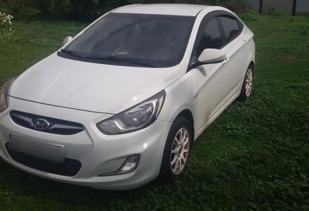 Продам Hyundai Accent  Comfort  2012 года в Киеве