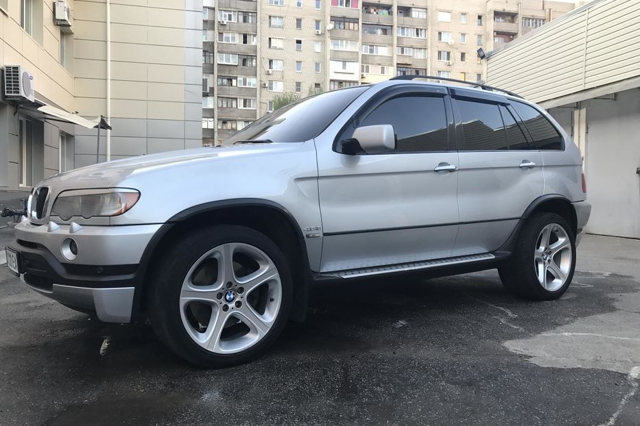 Продам BMW X5 2003 года в Харькове