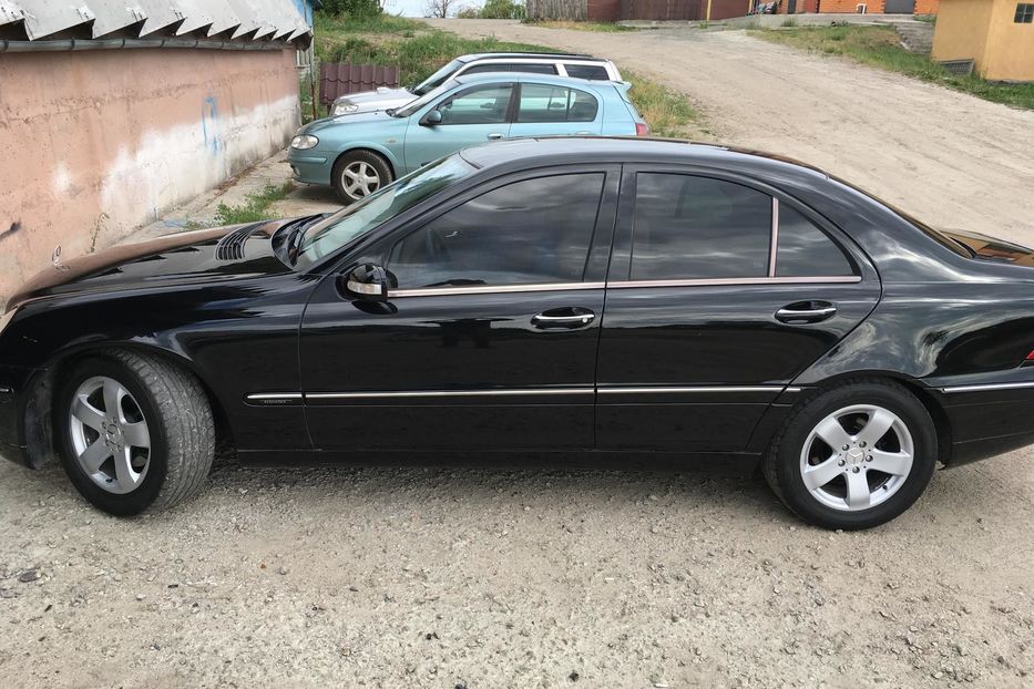 Продам Mercedes-Benz C-Class 2001 года в Киеве