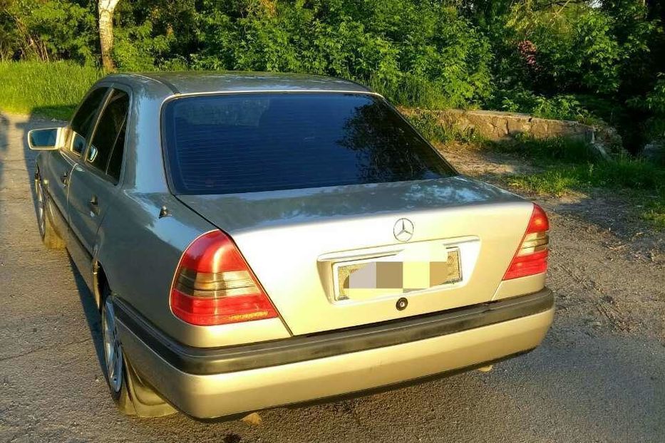 Продам Mercedes-Benz C-Class 1996 года в г. Ромны, Сумская область