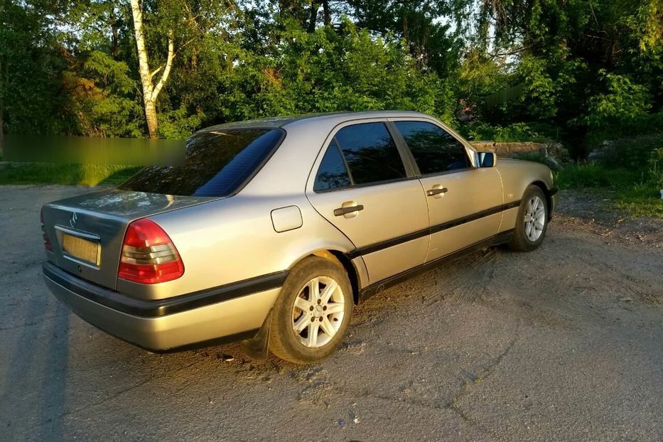 Продам Mercedes-Benz C-Class 1996 года в г. Ромны, Сумская область