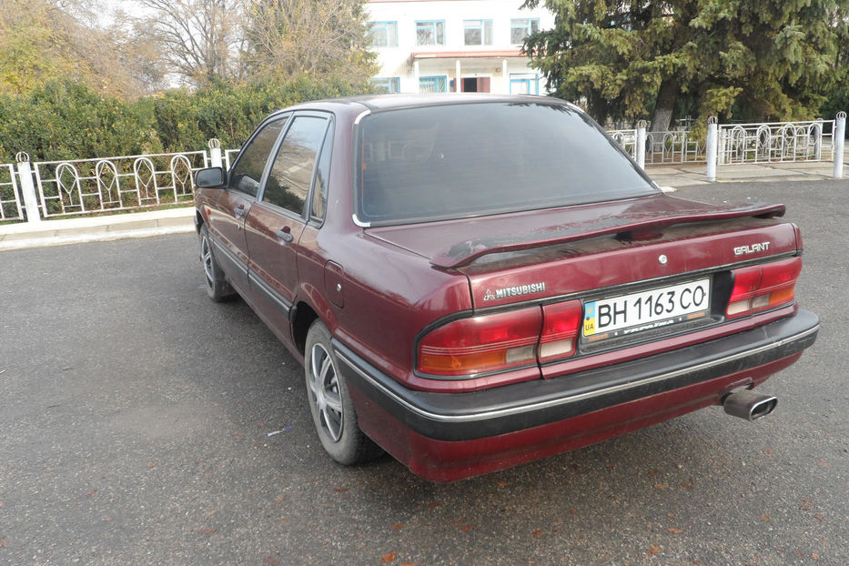 Продам Mitsubishi Galant Тонирование стекол 1991 года в Одессе