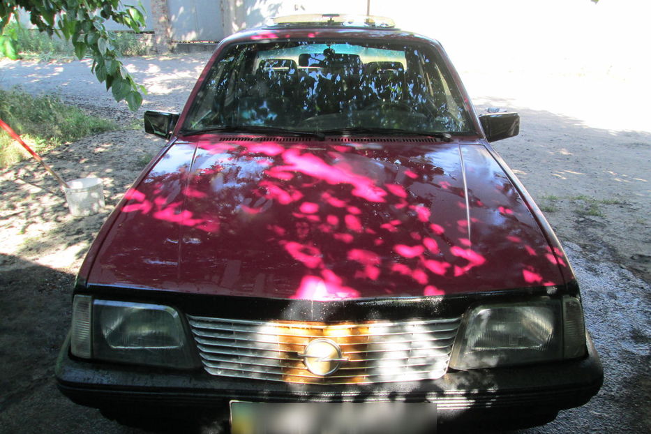 Продам Opel Ascona 1983 года в г. Никополь, Днепропетровская область