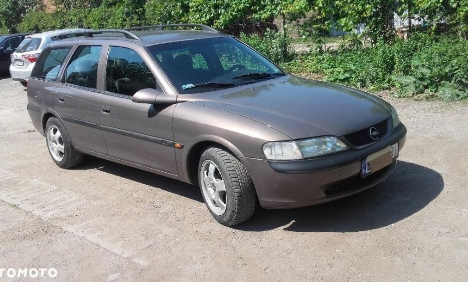 Продам Opel Vectra B Универсал 1998 года в Киеве