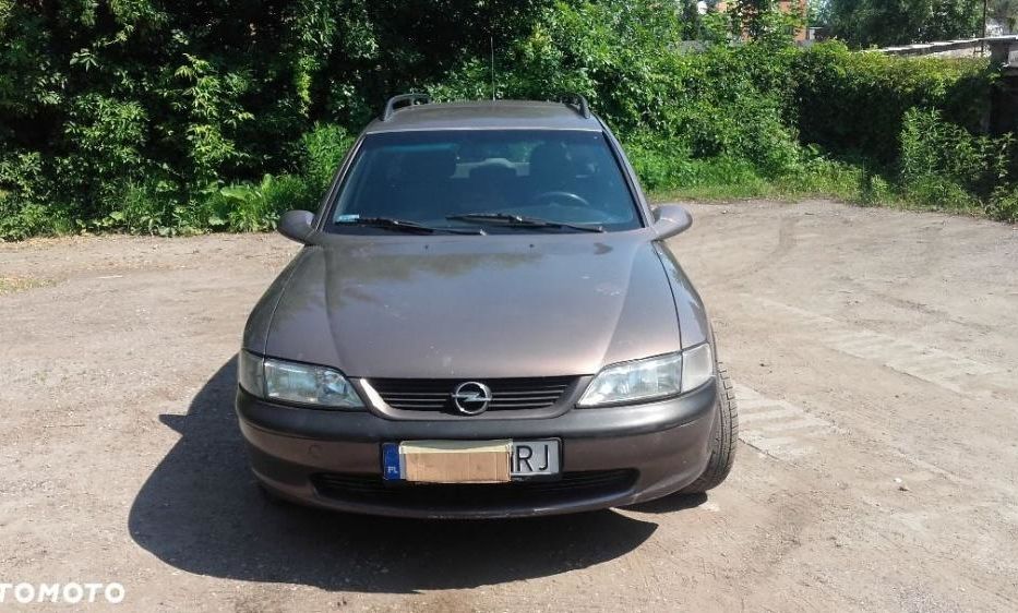 Продам Opel Vectra B Универсал 1998 года в Киеве