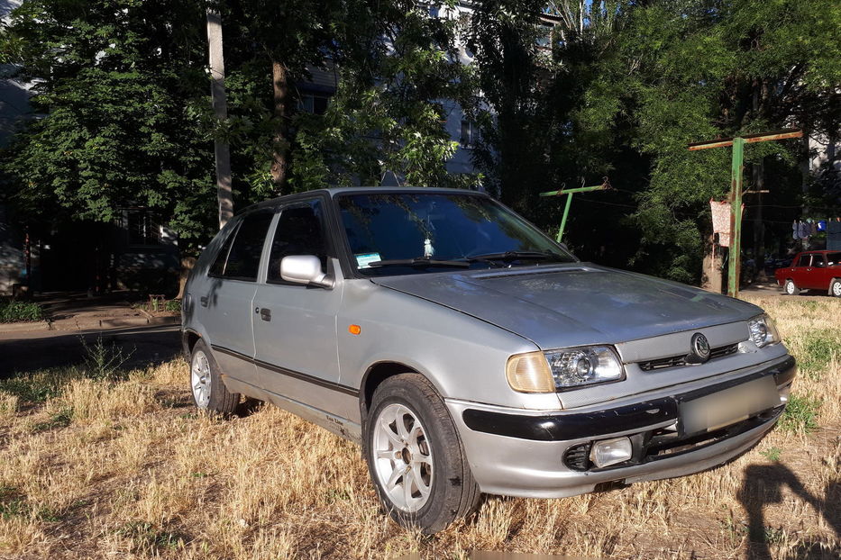 Продам Skoda Felicia 1.3 MPI 1997 года в Запорожье