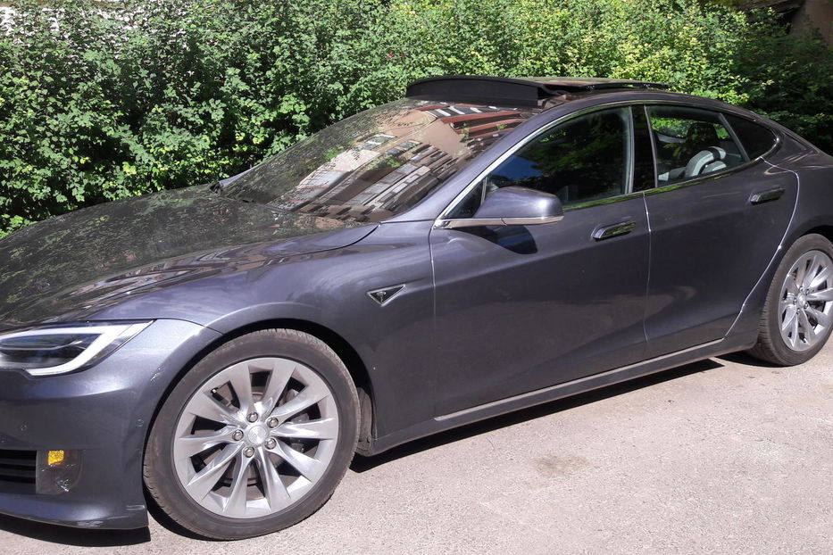 Продам Tesla Model S 75D 2016 года в Одессе