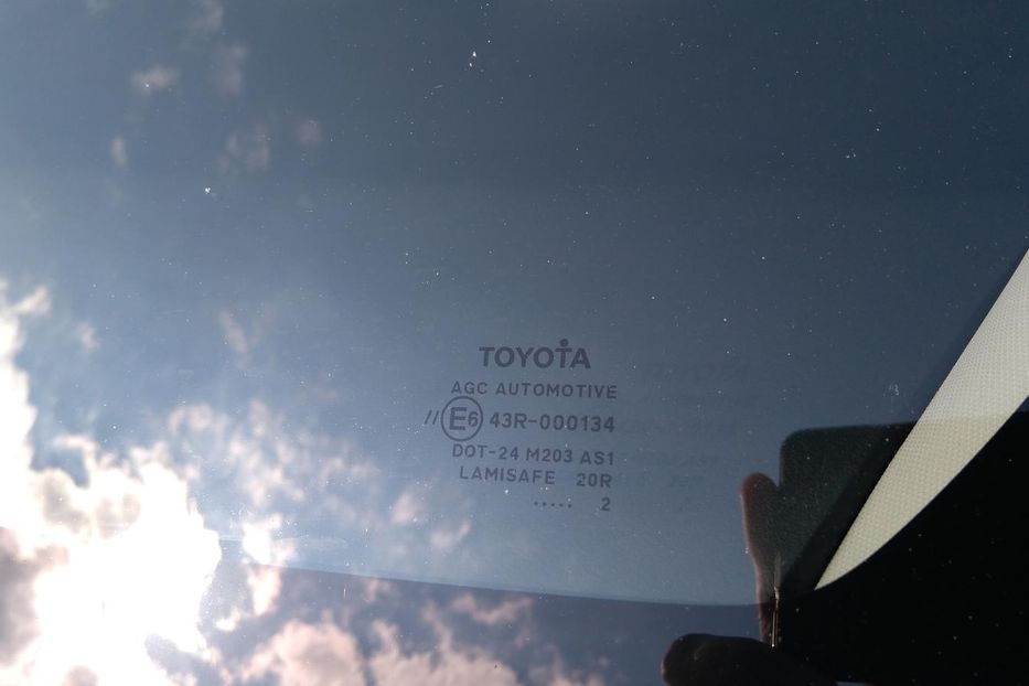 Продам Toyota Auris Toyota Auris Prestige 2012 года в Киеве