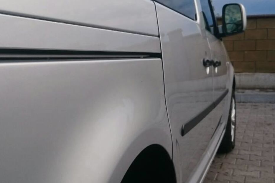 Продам Volkswagen Caddy пасс. 2012 года в г. Дубно, Ровенская область