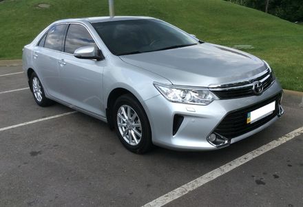 Продам Toyota Camry комфорт 2014 года в Киеве