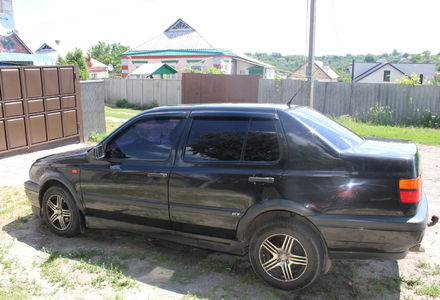 Продам Volkswagen Vento 1993 года в Харькове