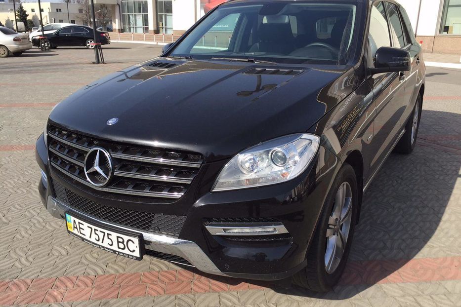 Продам Mercedes-Benz ML 350 2012 года в Днепре