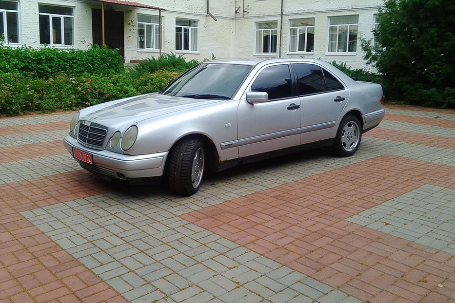 Продам Mercedes-Benz 210 Е 210 1999 года в г. Прилуки, Черниговская область