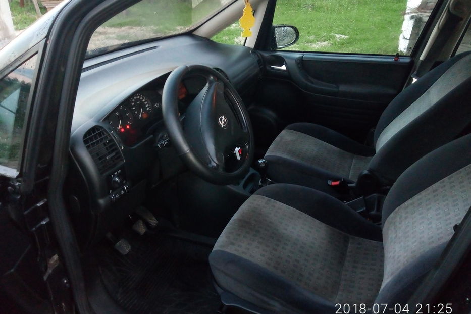 Продам Opel Zafira 2002 года в Ровно