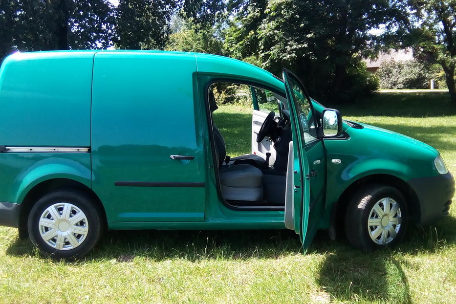 Продам Volkswagen Caddy груз. 2004 года в Луцке