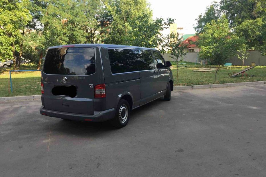 Продам Volkswagen T6 (Transporter) пасс. 2010 года в г. Мукачево, Закарпатская область