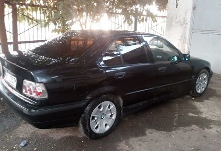 Продам BMW 318 Продам BMW 318i 1994 года в Одессе