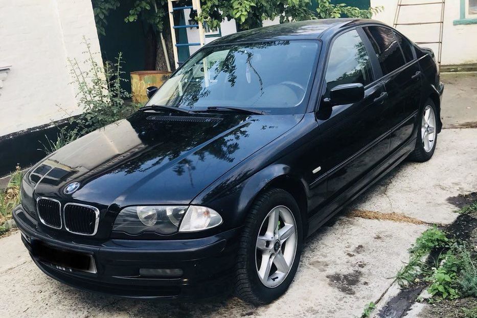 Продам BMW 320 110kw 2000 года в Киеве