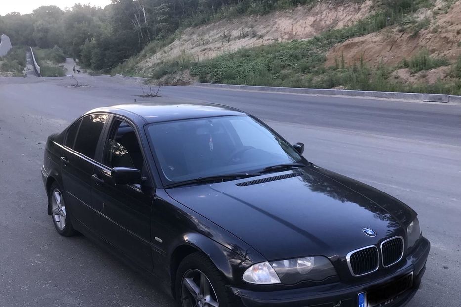 Продам BMW 320 110kw 2000 года в Киеве