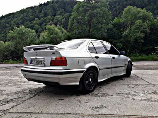 Продам BMW 325 1996 года в г. Межгорье, Закарпатская область