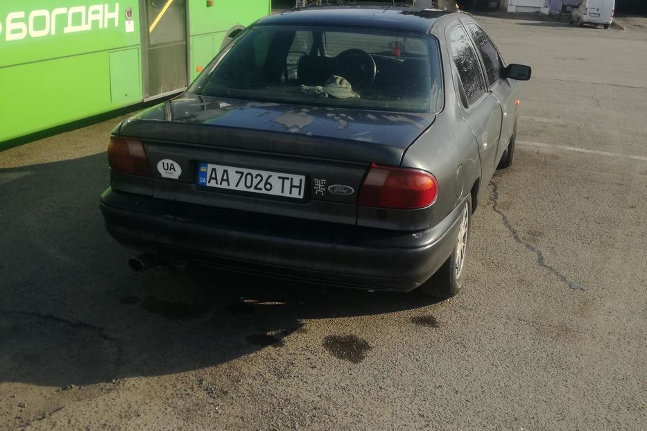 Продам Ford Mondeo 1993 года в Киеве