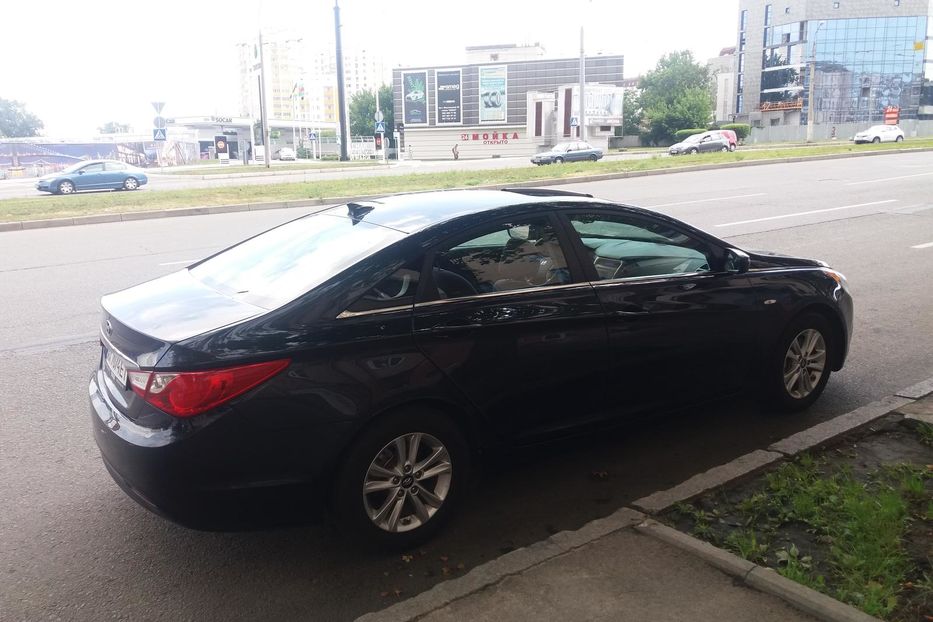 Продам Hyundai Sonata 2013 года в Харькове