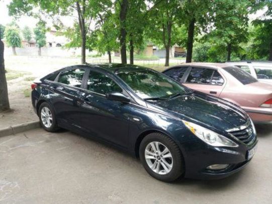 Продам Hyundai Sonata 2013 года в Харькове