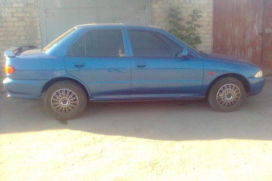 Продам Mitsubishi Lancer 1993 года в г. Кривой Рог, Днепропетровская область