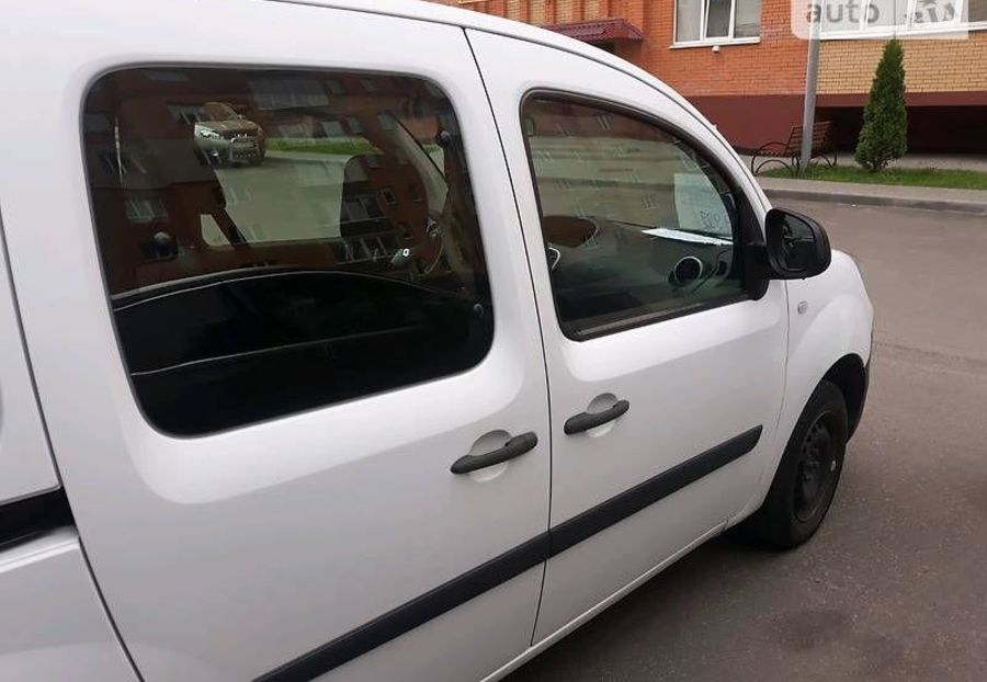 Продам Renault Kangoo пасс. 2013 года в Луцке