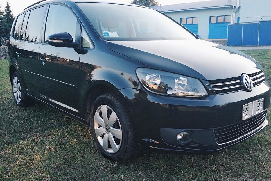 Продам Volkswagen Touran 2014 года в Днепре