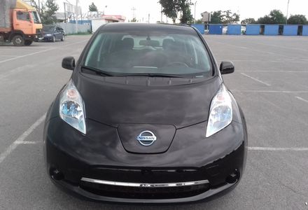 Продам Nissan Leaf s 2014 года в Киеве