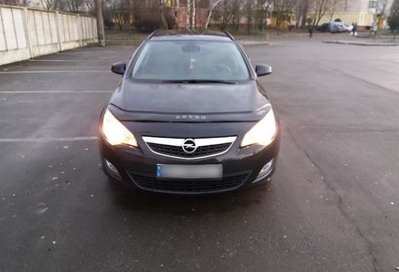 Продам Opel Astra J Продається Opel astra J 2011 года в Тернополе