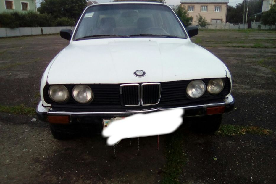 Продам BMW 324 1987 года в Черновцах