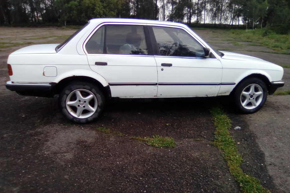 Продам BMW 324 1987 года в Черновцах