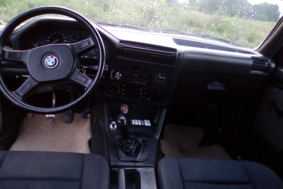 Продам BMW 324 1987 года в Черновцах