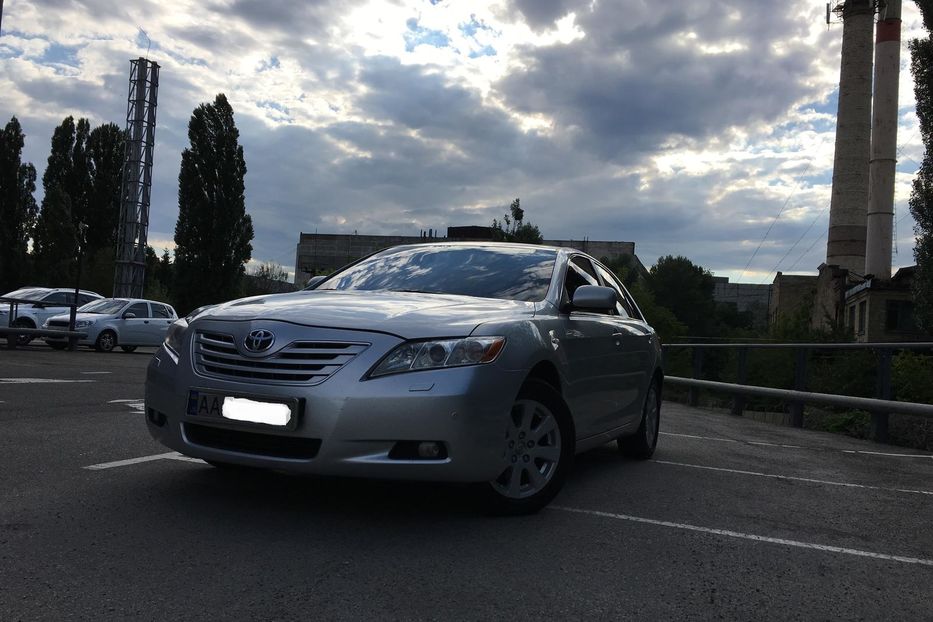 Продам Toyota Camry 2008 года в Киеве