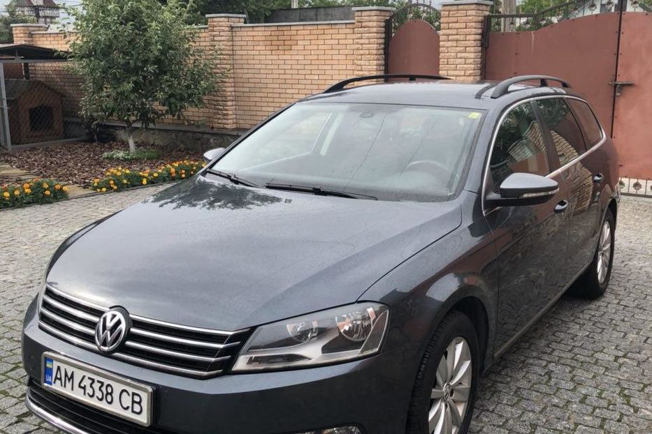 Продам Volkswagen Passat B7 2011 года в Житомире