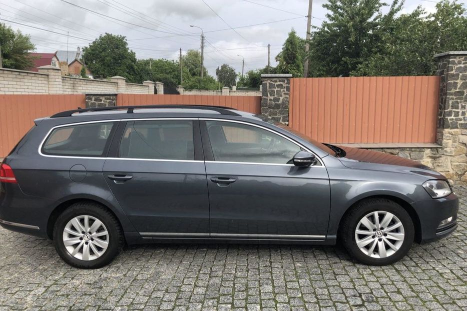 Продам Volkswagen Passat B7 2011 года в Житомире