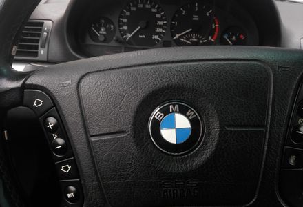 Продам BMW 320 Кожа, індивідуальна комплектац 1999 года в Хмельницком