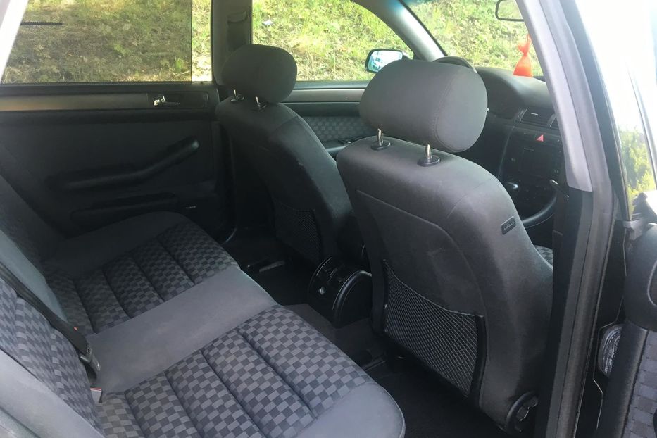 Продам Audi A6 C5 2002 года в Черновцах