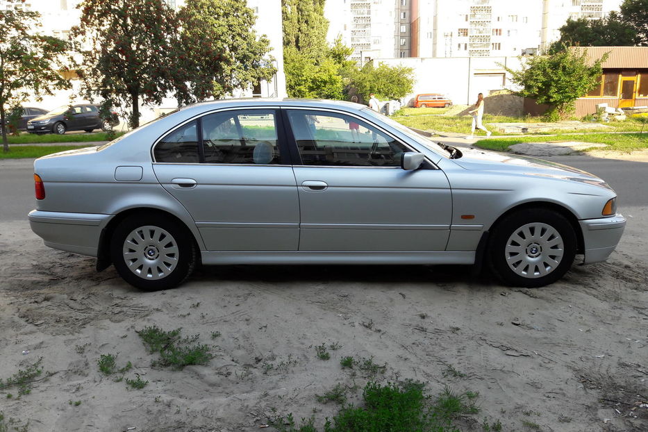 Продам BMW 525 2001 года в Луцке