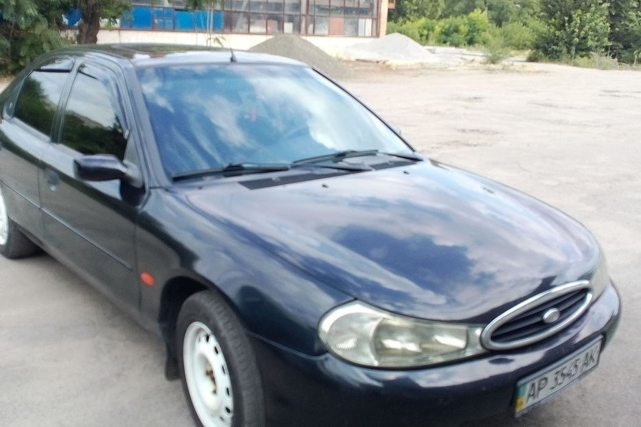 Продам Ford Mondeo Ghia 1996 года в Запорожье