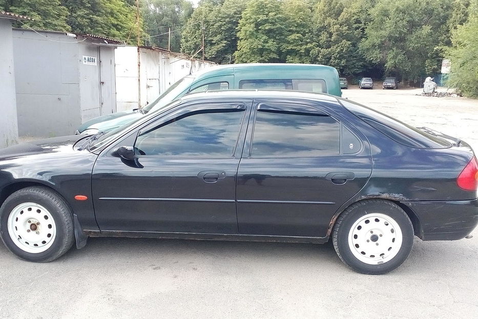 Продам Ford Mondeo Ghia 1996 года в Запорожье