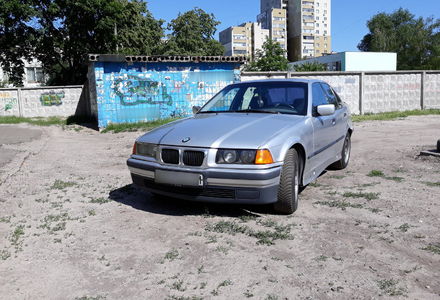 Продам BMW 316 Седан 1992 года в Киеве